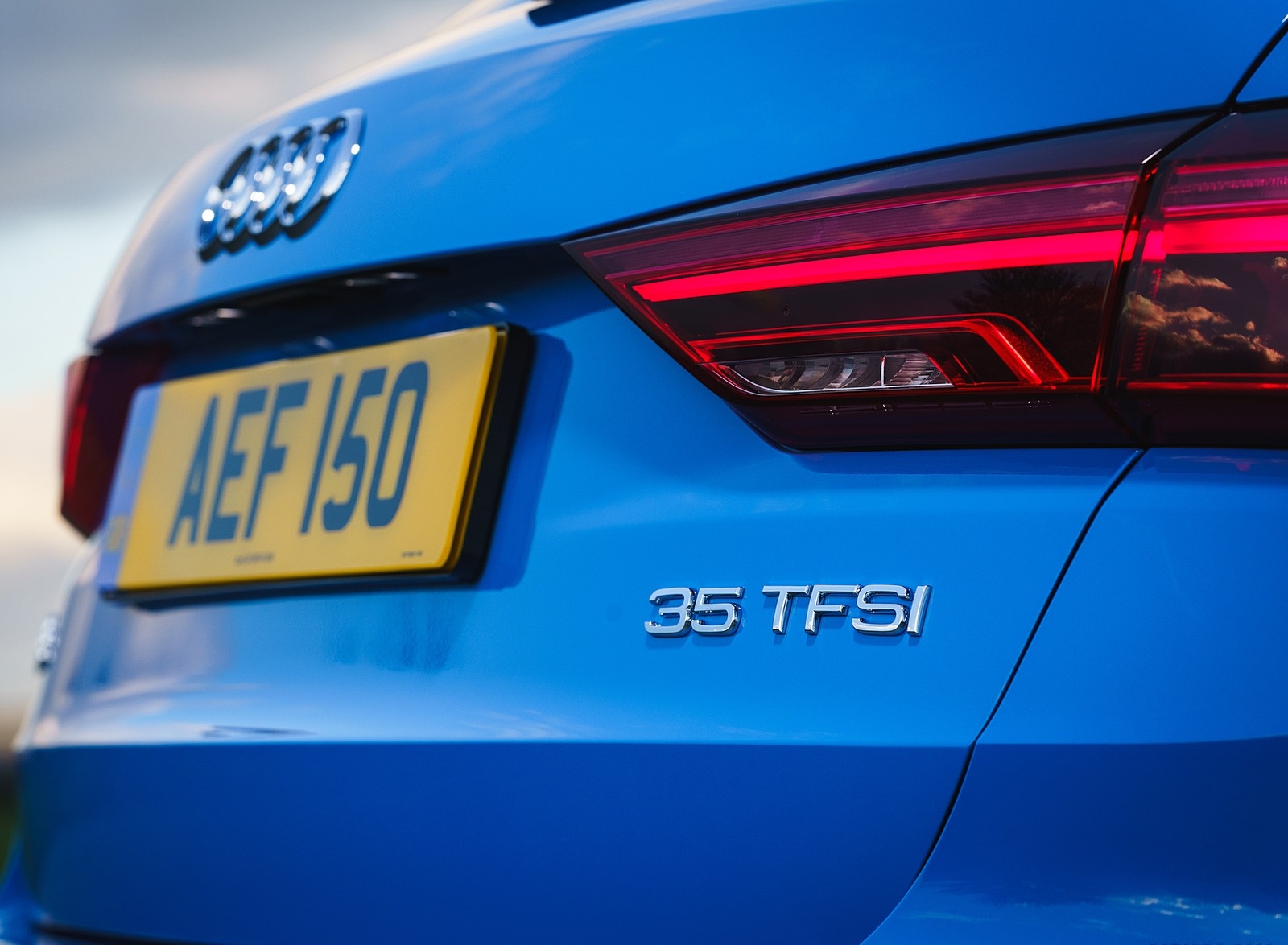 2019 Audi Q3 35 TFSI (UK-Spec) Detail Wallpapers #82 of 102