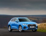 2019 Audi Q3 35 TFSI (UK-Spec) Front Three-Quarter Wallpapers 150x120 (45)