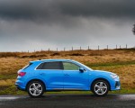 2019 Audi Q3 35 TFSI (UK-Spec) Side Wallpapers 150x120 (37)