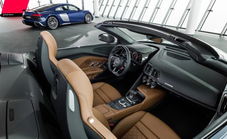 2019 Audi R8 Spyder Interior Seats Wallpapers 450x275 (58)