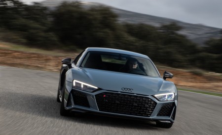 2019 Audi R8 V10 Coupe (Color: Kemora Gray Metallic) Front Wallpapers 450x275 (18)