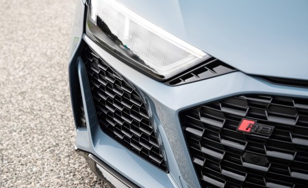 2019 Audi R8 V10 Coupe (Color: Kemora Gray Metallic) Headlight Wallpapers 450x275 (29)