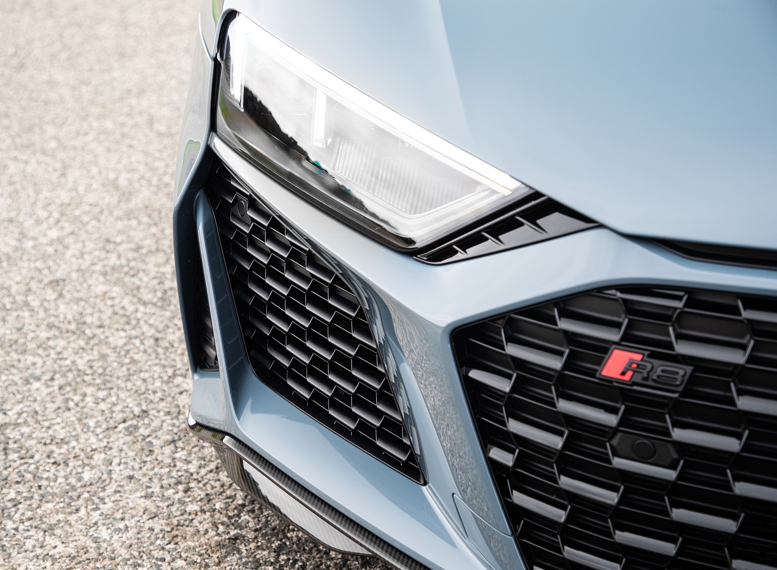2019 Audi R8 V10 Coupe (Color: Kemora Gray Metallic) Headlight Wallpapers #29 of 59