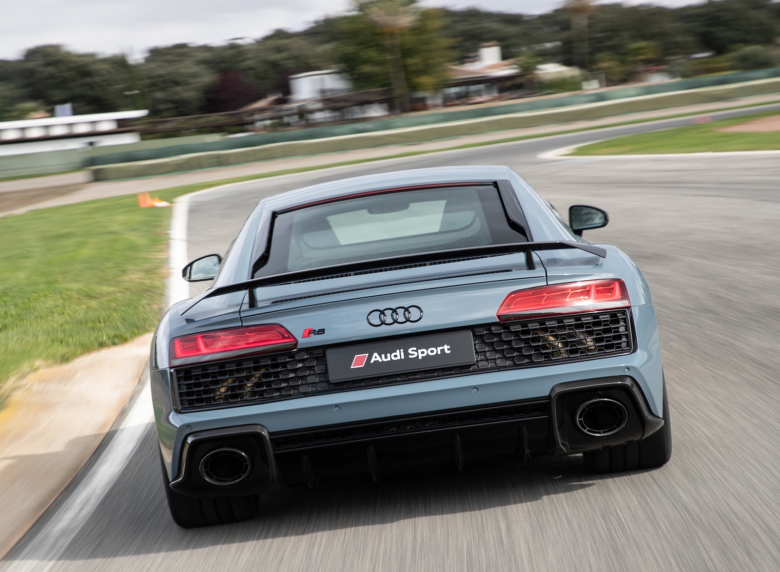 2019 Audi R8 V10 Coupe (Color: Kemora Gray Metallic) Rear Wallpapers #25 of 59