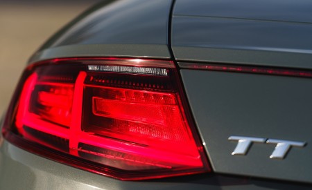 2019 Audi TT Roadster (UK-Spec) Tail Light Wallpapers 450x275 (103)