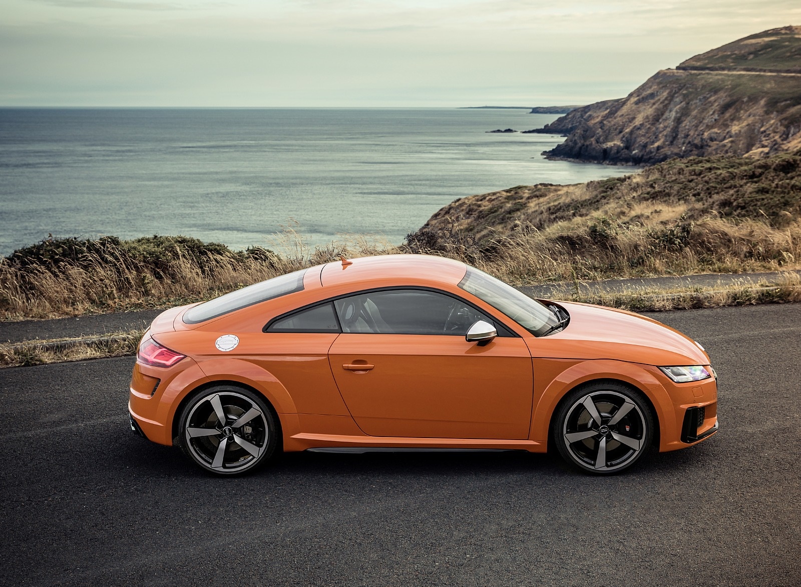 2019 Audi TTS Coupe (Color: Pulse Orange) Side Wallpapers #16 of 40
