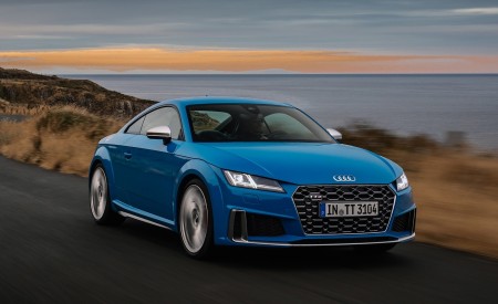 2019 Audi TTS Coupe (Color: Turbo Blue) Front Three-Quarter Wallpapers 450x275 (18)