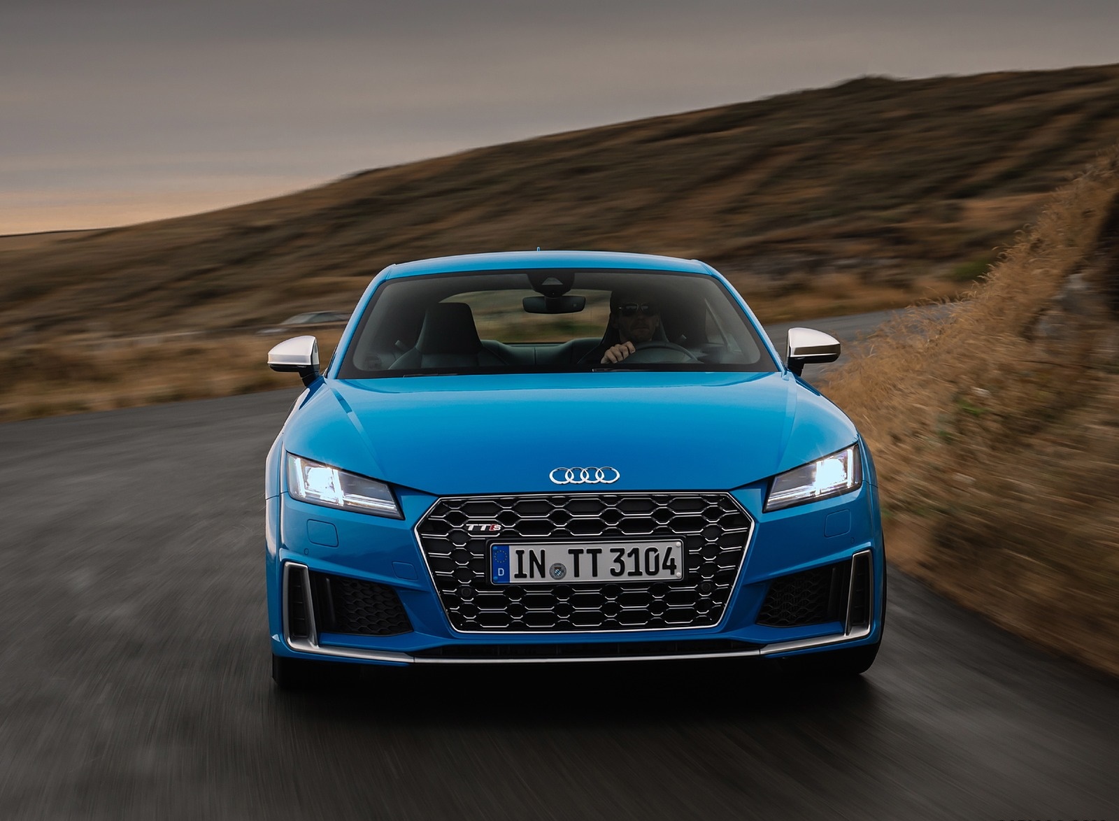 2019 Audi TTS Coupe (Color: Turbo Blue) Front Wallpapers #19 of 40