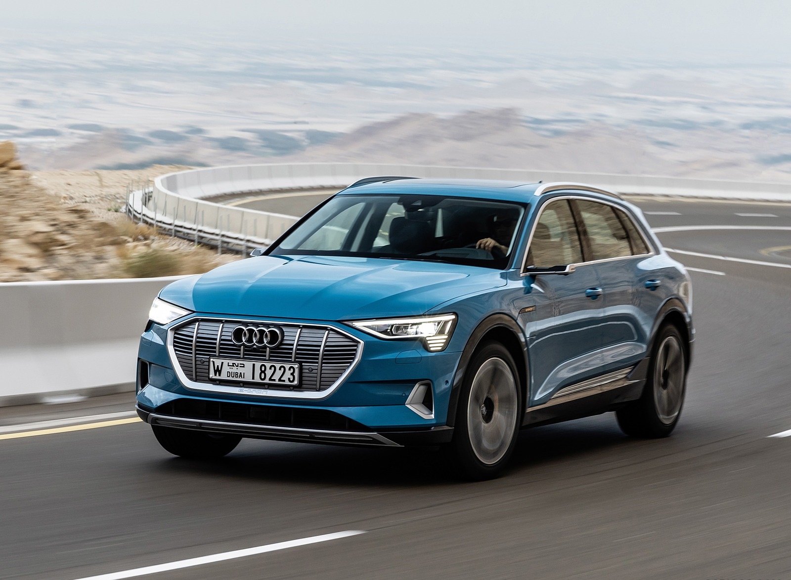 2019 Audi e-tron (Color: Antigua Blue) Front Three-Quarter Wallpapers #56 of 234