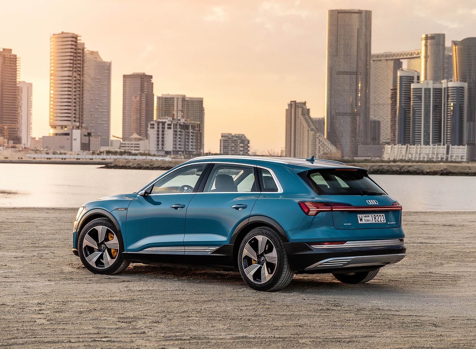 2019 Audi e-tron (Color: Antigua Blue) Rear Three-Quarter Wallpapers #100 of 234