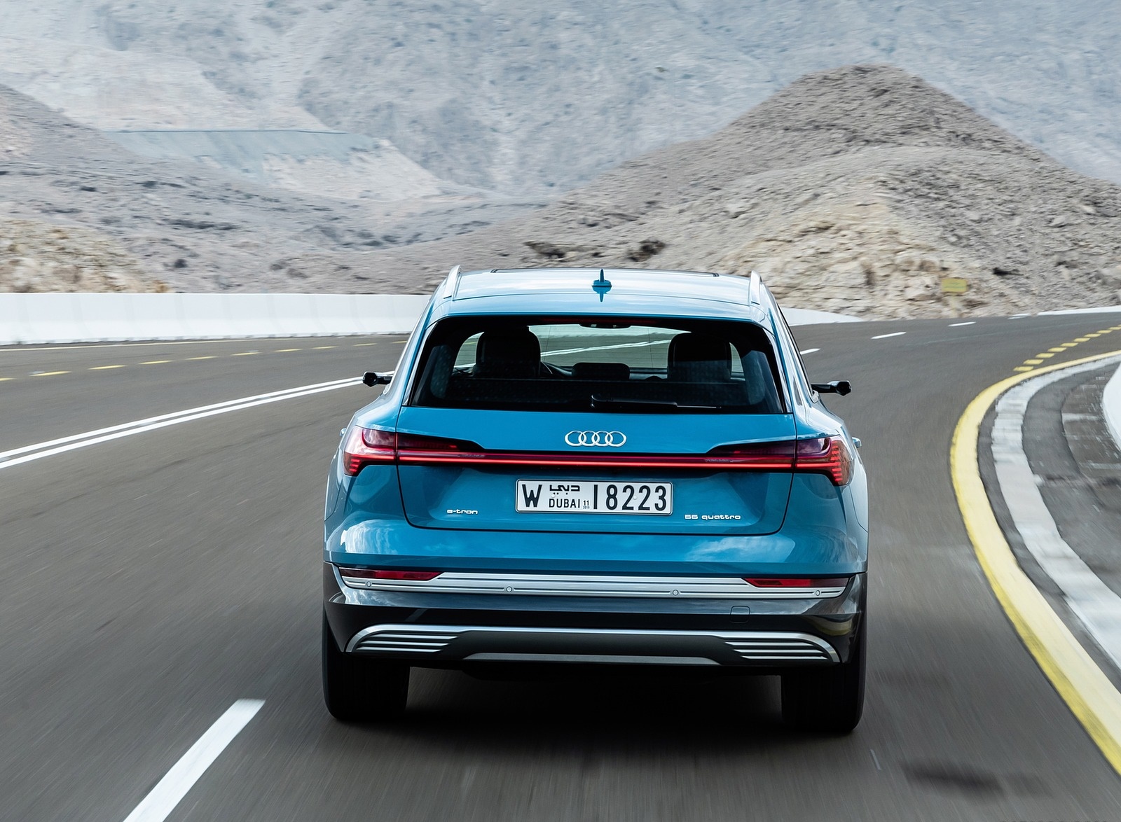 2019 Audi e-tron (Color: Antigua Blue) Rear Wallpapers #62 of 234