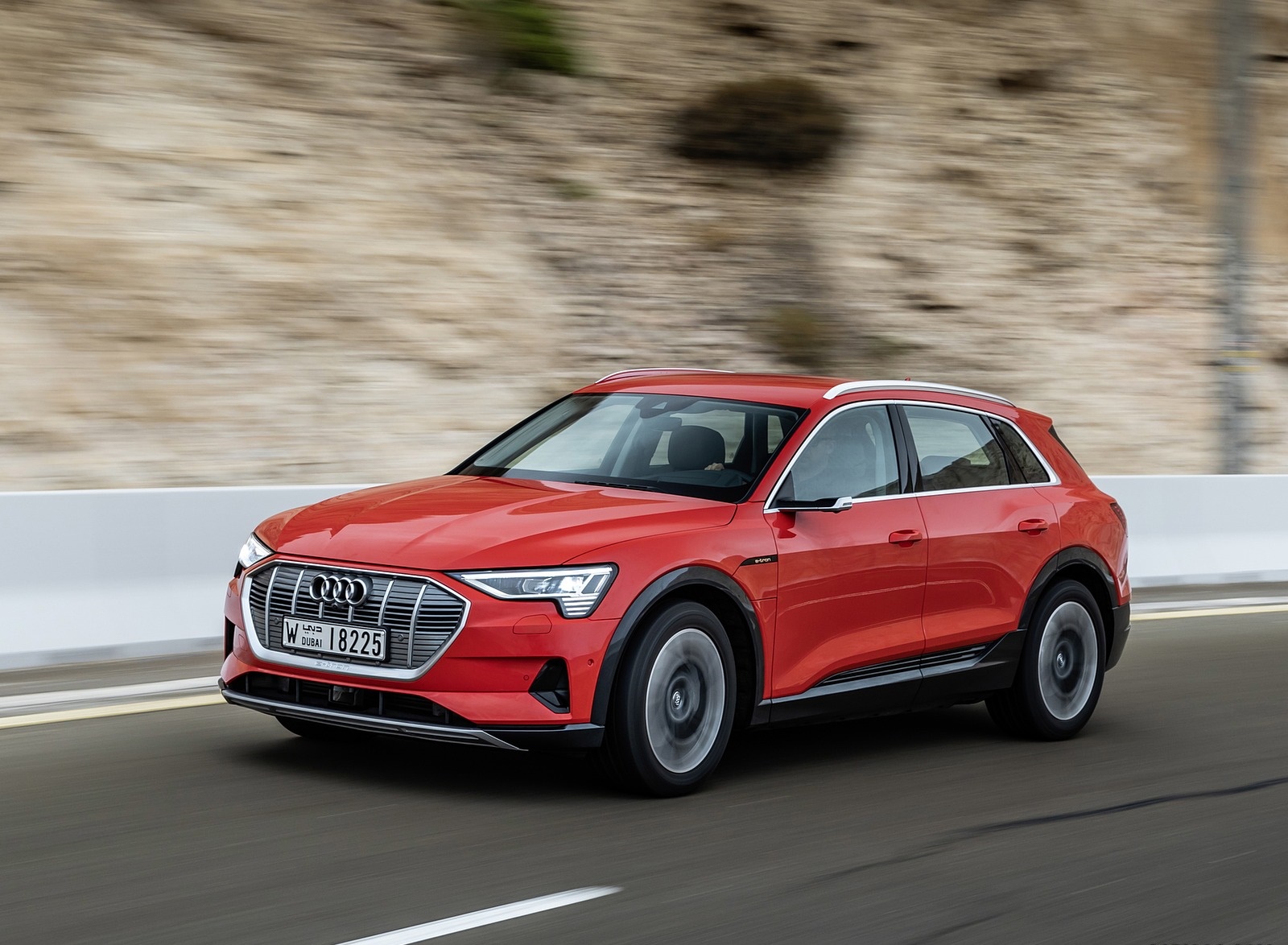 2019 Audi e-tron (Color: Catalunya Red) Front Three-Quarter Wallpapers #25 of 234