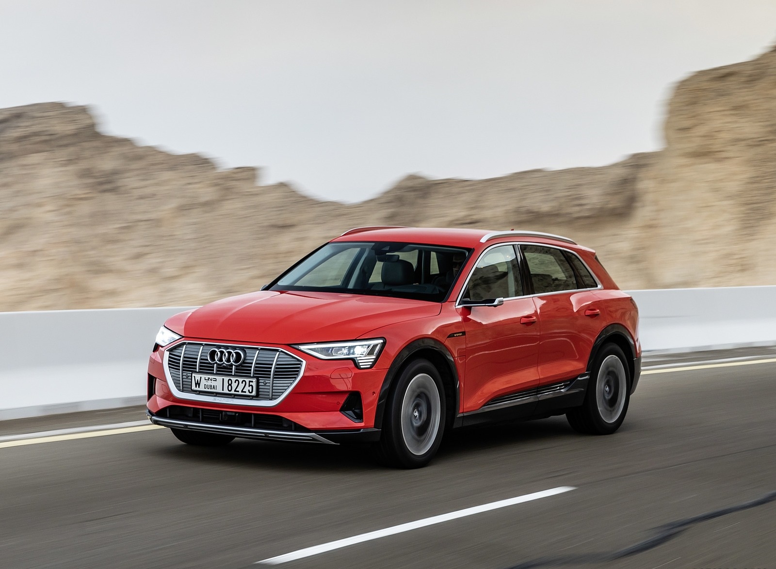 2019 Audi e-tron (Color: Catalunya Red) Front Three-Quarter Wallpapers #17 of 234