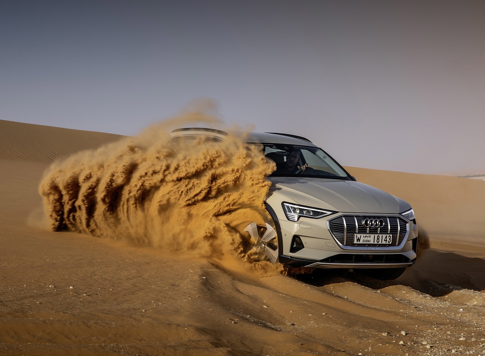 2019 Audi e-tron (Color: Siam Beige) Front Three-Quarter Wallpapers #159 of 234