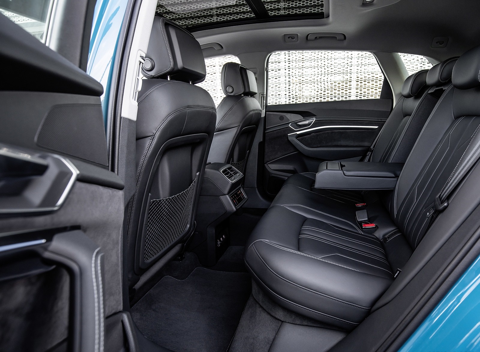 2019 Audi e-tron Interior Rear Seats Wallpapers #121 of 234