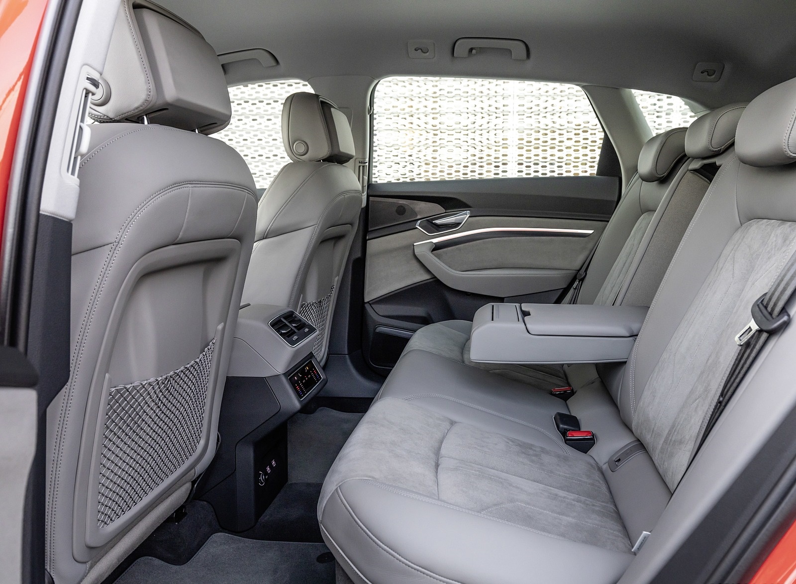 2019 Audi e-tron Interior Rear Seats Wallpapers #51 of 234