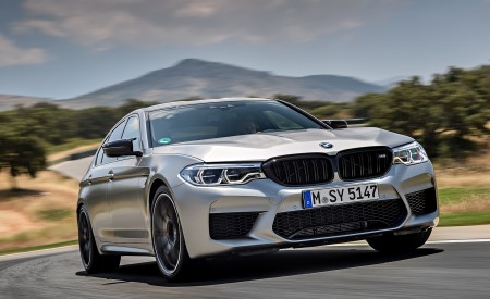 2019 BMW M5 Competition Front Three-Quarter Wallpapers 450x275 (29)