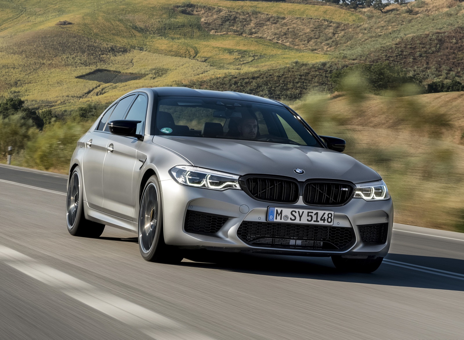 2019 BMW M5 Competition Front Three-Quarter Wallpapers #51 of 95