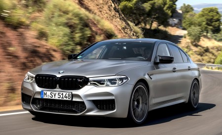 2019 BMW M5 Competition Front Three-Quarter Wallpapers 450x275 (43)