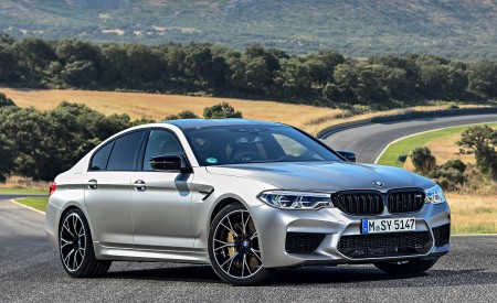 2019 BMW M5 Competition Front Three-Quarter Wallpapers 450x275 (62)