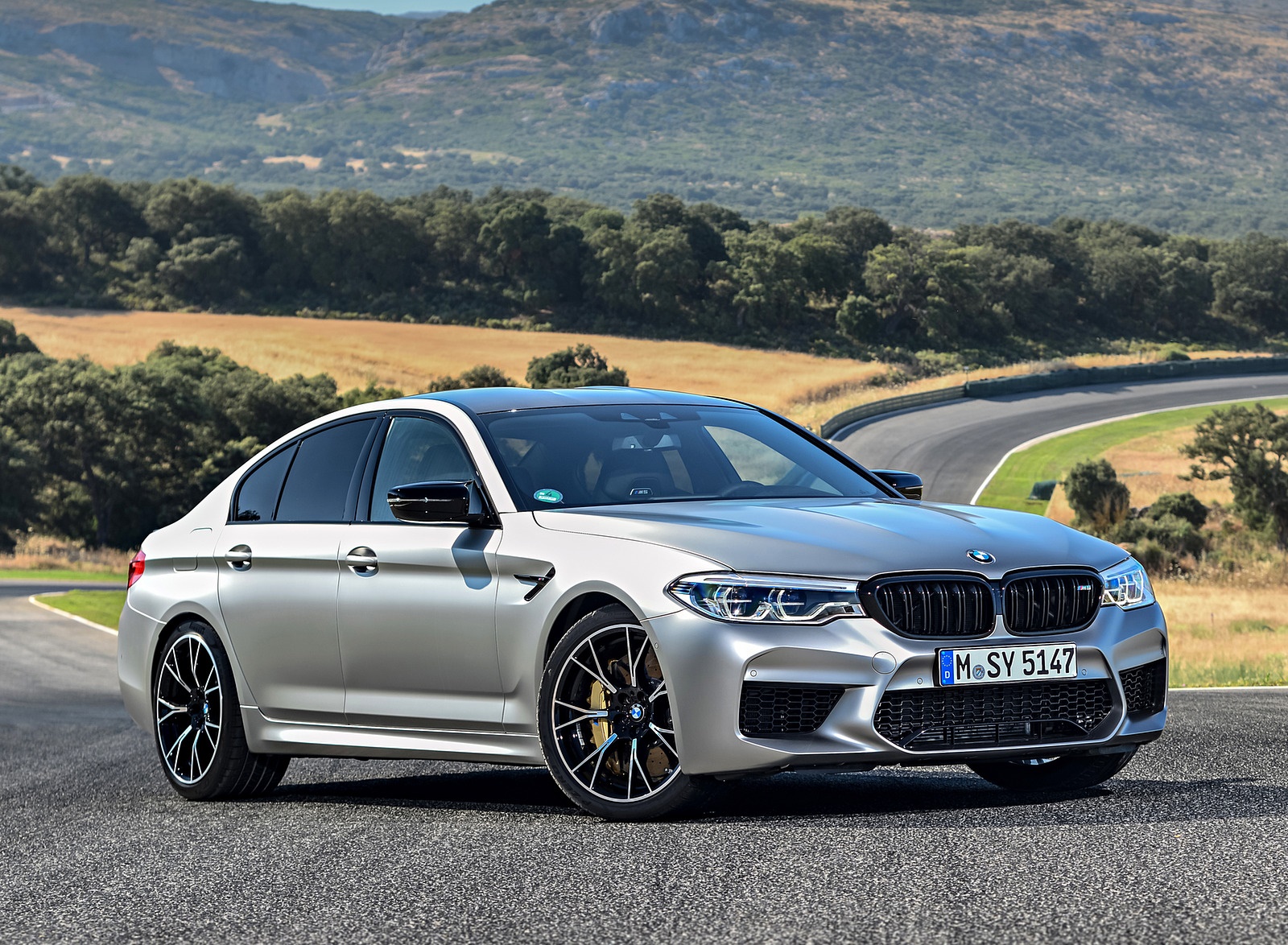 2019 BMW M5 Competition Front Three-Quarter Wallpapers #62 of 95