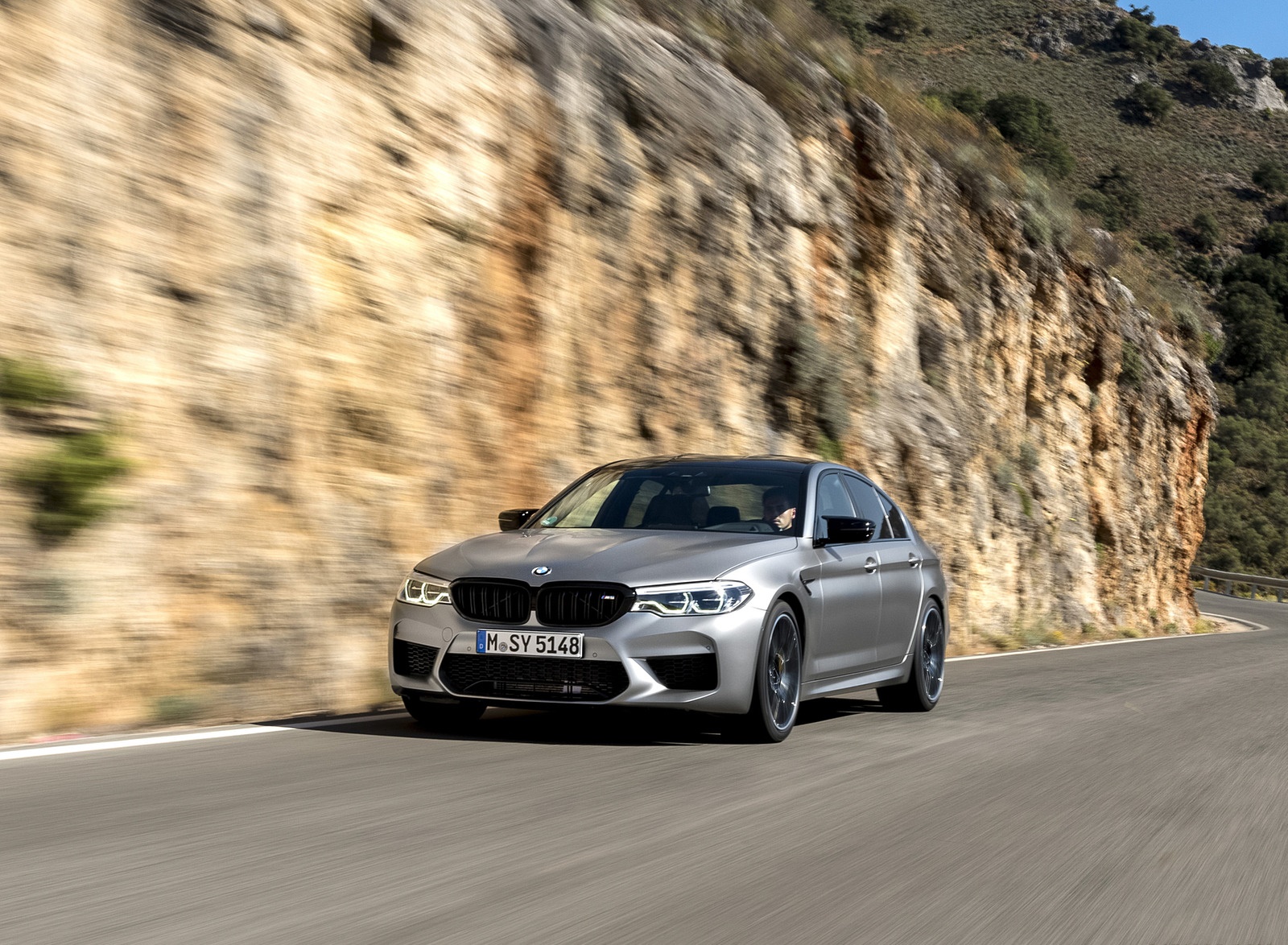 2019 BMW M5 Competition Front Three-Quarter Wallpapers #53 of 95