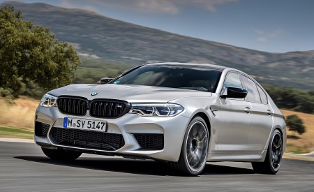 2019 BMW M5 Competition Front Three-Quarter Wallpapers 450x275 (28)