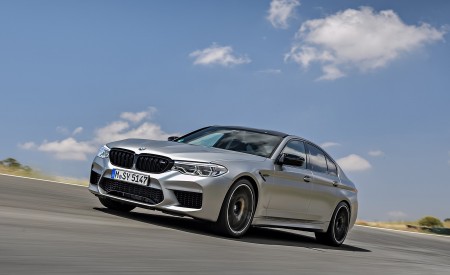 2019 BMW M5 Competition Front Three-Quarter Wallpapers 450x275 (21)