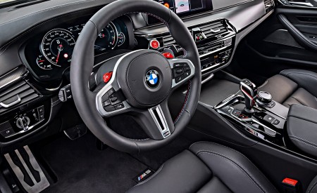 2019 BMW M5 Competition Interior Steering Wheel Wallpapers 450x275 (89)