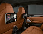 2019 BMW M5 Competition Rear Seat Entertainment System Wallpapers 150x120 (11)