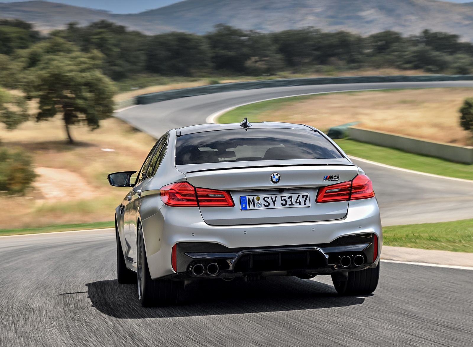 BMW m5 и горы