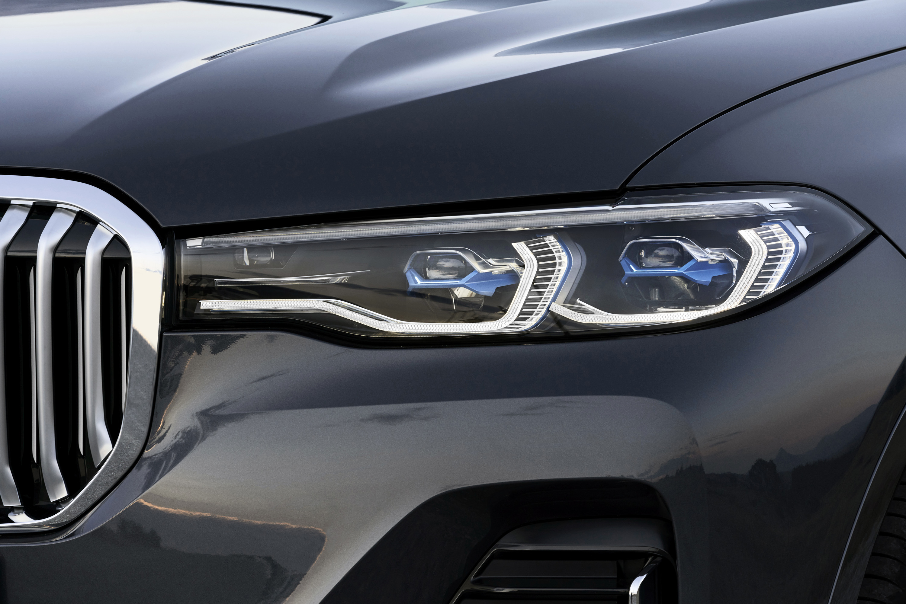 2019 BMW X7 (Color: Arctic Grey) Headlight Wallpapers #26 of 68