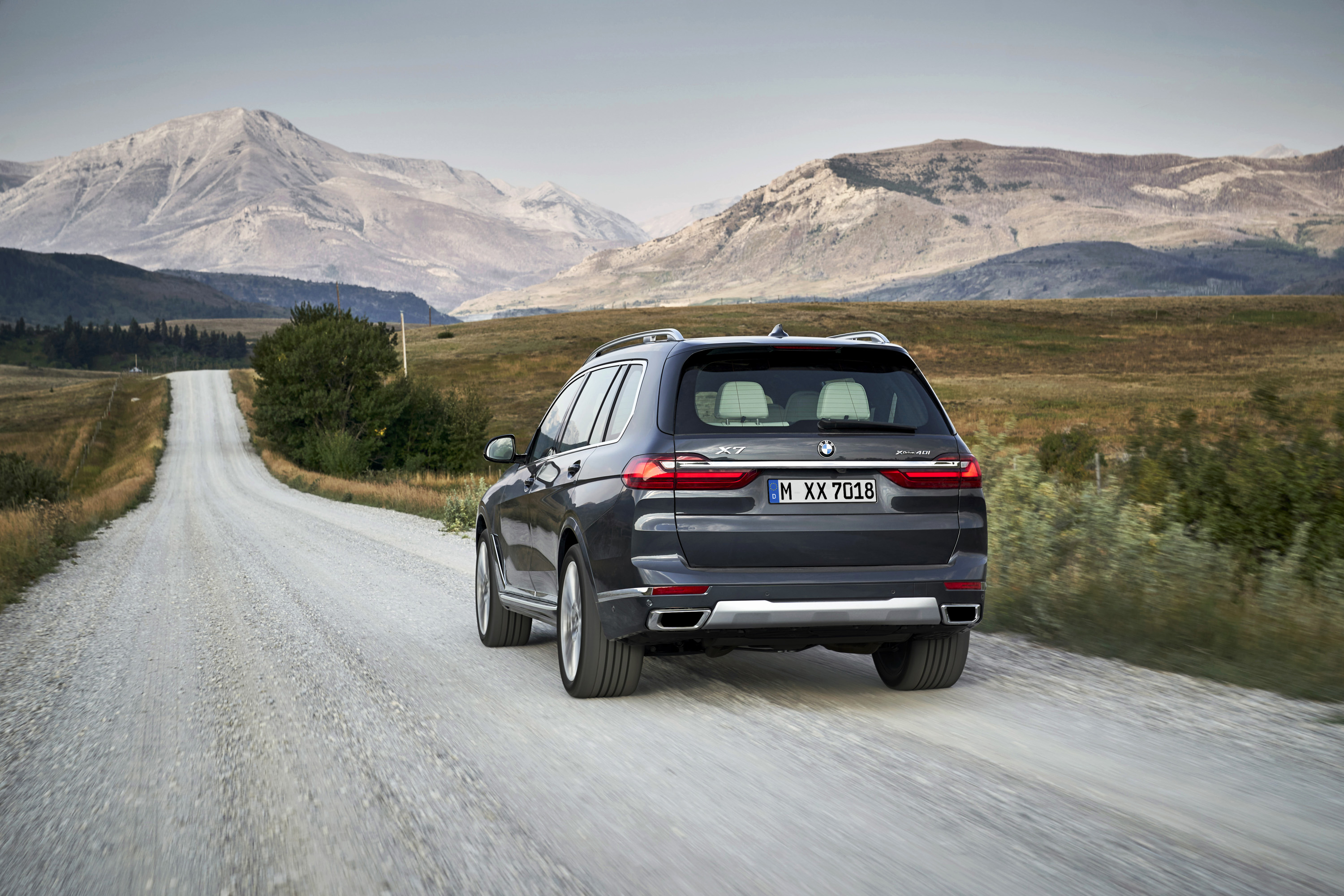 2019 BMW X7 (Color: Arctic Grey) Rear Wallpapers #6 of 68