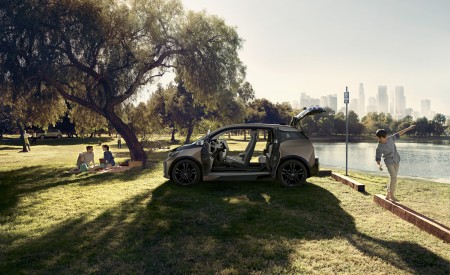 2019 BMW i3 120Ah Side Wallpapers 450x275 (17)