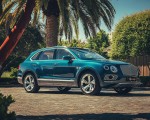 2019 Bentley Bentayga Plug-in Hybrid Front Three-Quarter Wallpapers 150x120