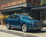 2019 Bentley Bentayga Plug-in Hybrid Front Three-Quarter Wallpapers 150x120 (7)