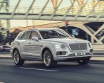 2019 Bentley Bentayga Plug-in Hybrid Front Three-Quarter Wallpapers 150x120