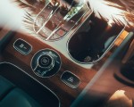 2019 Bentley Bentayga Plug-in Hybrid Interior Detail Wallpapers 150x120 (22)