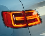 2019 Bentley Bentayga Plug-in Hybrid Tail Light Wallpapers 150x120 (45)