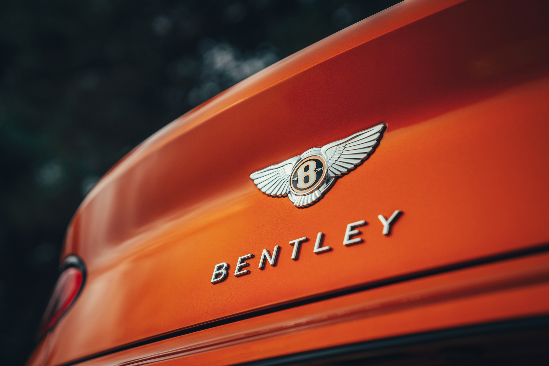 2019 Bentley Continental GT Convertible (Color: Orange Flame) Badge Wallpapers #26 of 108