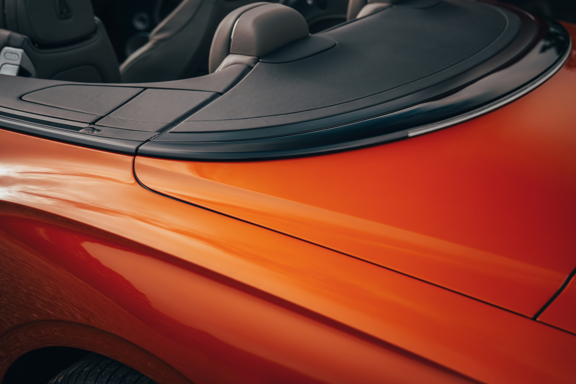 2019 Bentley Continental GT Convertible (Color: Orange Flame) Detail Wallpapers #25 of 108