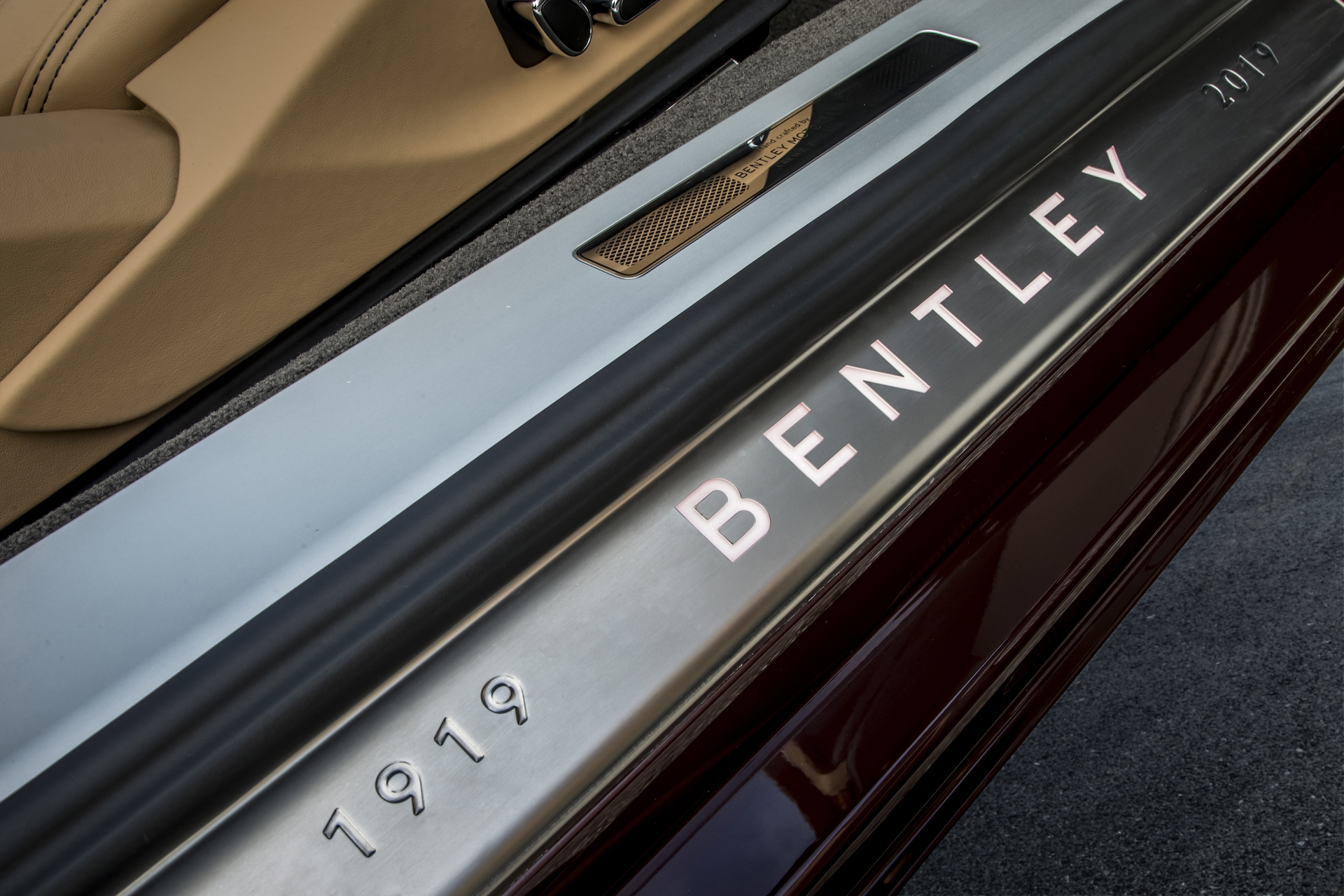 2019 Bentley Continental GT Convertible Door Sill Wallpapers #56 of 108