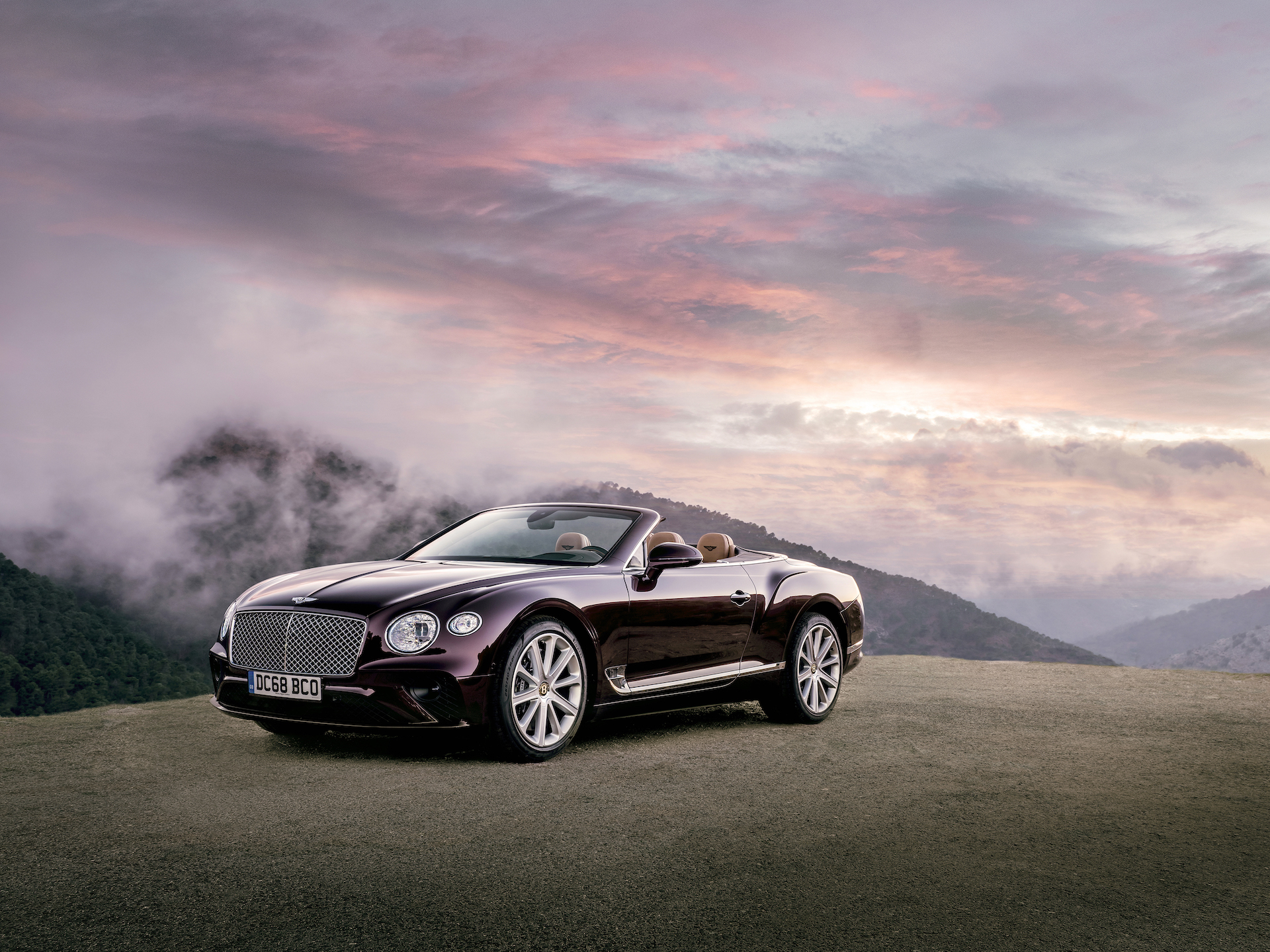 2019 Bentley Continental GT Convertible Front Three-Quarter Wallpapers #51 of 108