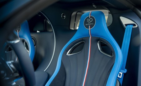 2019 Bugatti Chiron Sport 110 ans Bugatti Interior Front Seats Wallpapers 450x275 (11)