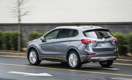 2019 Buick Envision Rear Three-Quarter Wallpapers 450x275 (3)