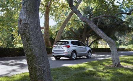 2019 Buick Envision Rear Wallpapers 450x275 (10)