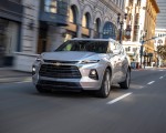 2019 Chevrolet Blazer Front Three-Quarter Wallpapers 150x120 (53)