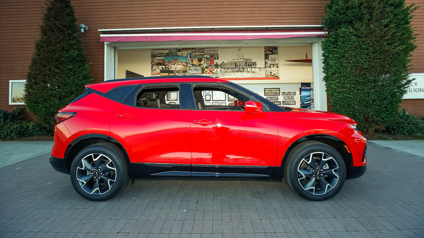 2019 Chevrolet Blazer RS Side Wallpapers #20 of 77