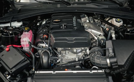 2019 Chevrolet Camaro 2.0T 1LE Engine Wallpapers 450x275 (121)
