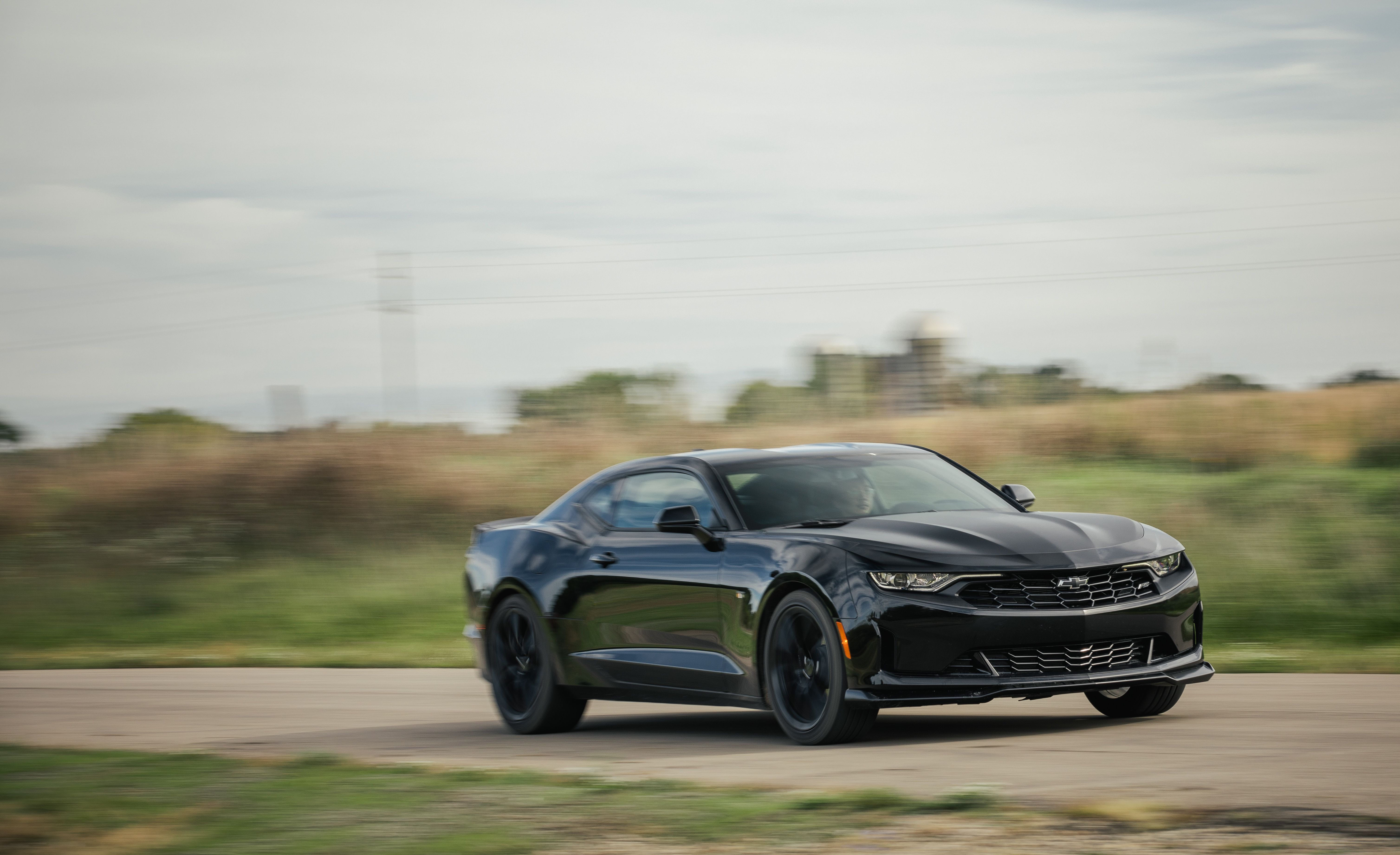 2019 Chevrolet Camaro 2.0T 1LE Front Three-Quarter Wallpapers #109 of 148